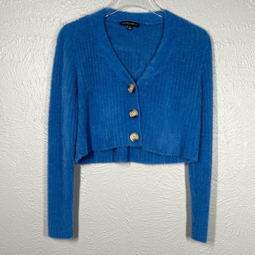 Cotton Candy LA Blue Long Sleeve Button Up Cropped Sweater Women's Size …